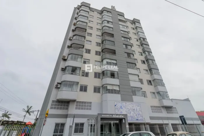 Apartamento em Kobrasol - São José, SC