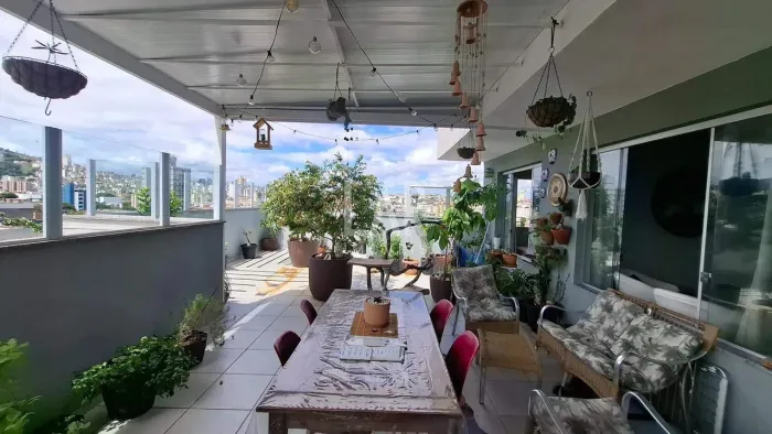 Cobertura residencial na frente em Santa Efigênia, BH  2 Quartos, 1 Suíte, 2 Vagas