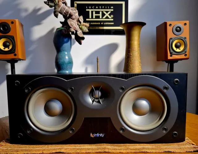 Caixa CENTRAL INFINITY BETA C250 150W 8ohms 50Hz 90dB