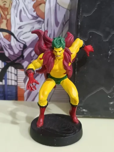 EAGLEMOSS DIVERSOS (COM CAIXA E REVISTA)