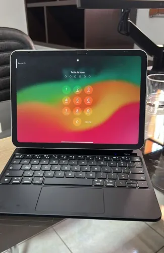 Apple iPad - 10 Geracão + pencil USB C