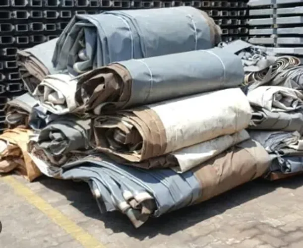 Lona outdoor usada 9x3m $140 CADA