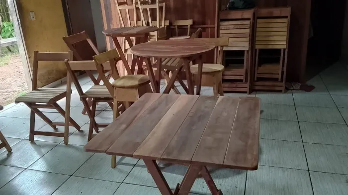 Mesas de bar dobráveis 60×60 somente lixados 