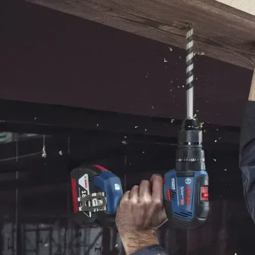 Bosch Parafusadeira Furadeira Impacto GSB 18V-50 18V Brushless com 2 baterias, 1 carregado