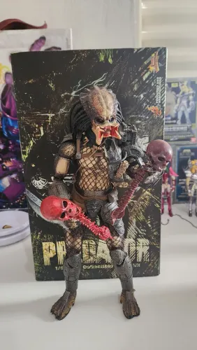 Hot Toys Predador ( com detalhes)