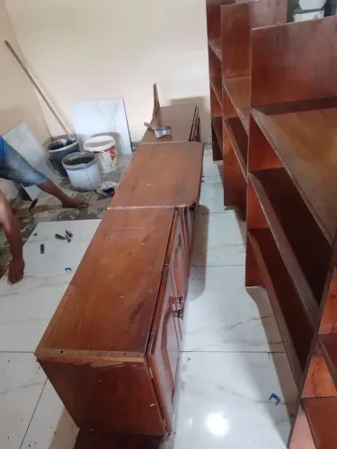 Vende-se Estante Angelim