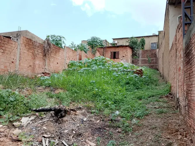 Terreno a venda