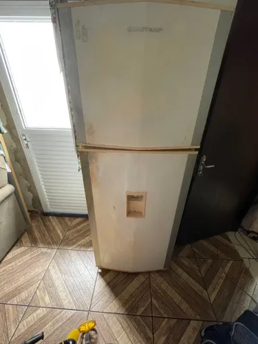 Geladeira Brastemp Duplex 220v com transformador 