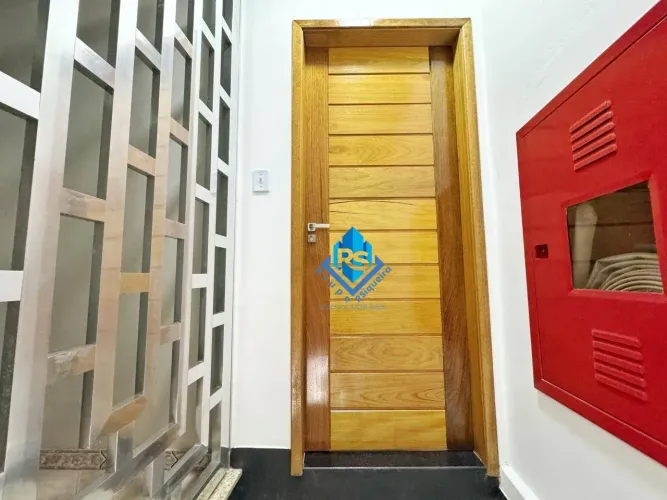 Prédio Coml. Av. Sen. Vergueiro -Rudge Ramos S.B.Campo/SP