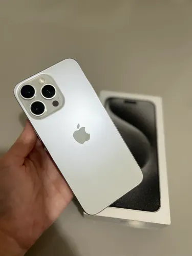 iPhone 15 PRO MAX 512GB impecável