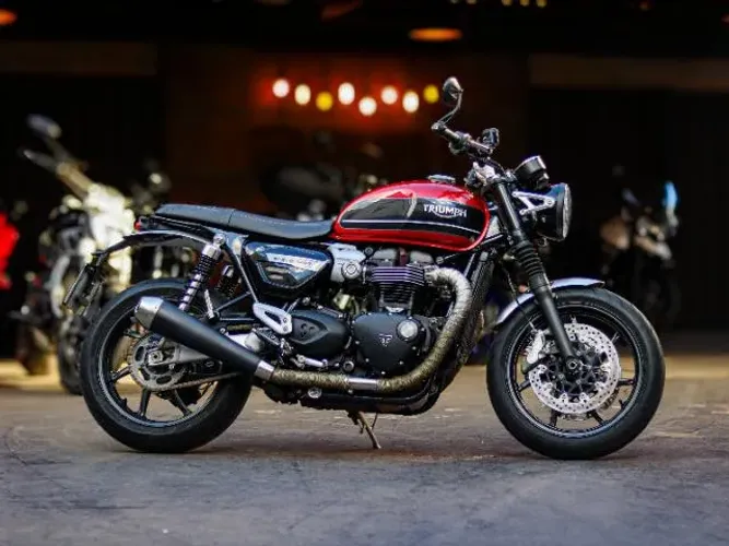 TRIUMPH Speed Twin 1200cc 1200 cc 