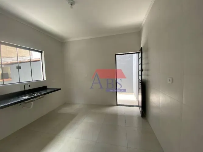 Imóvel bem localizado. Aceita FGTS e financiamento.