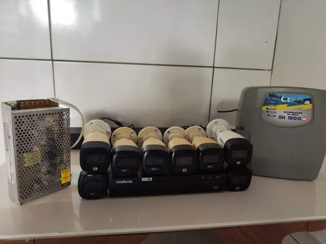 Vende se todo marca intelbras.