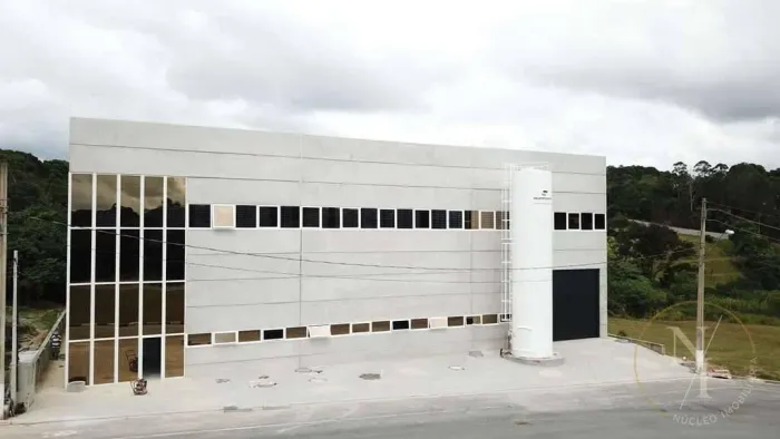 Galpão moderno no Polo 40 Km 40 Raposo Tavares