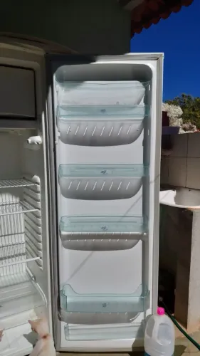 GELADEIRA ELECTROLUX 360L.