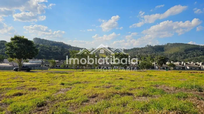 Terreno à venda Cond. Residenzialle Toscana - Bom Jesus dos Perdões - 712m²