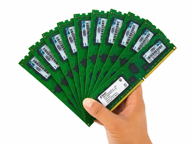 Memória RAM DDR4 Smart HPE de 32GB para Servidor 2666 MHz