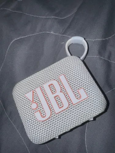 JBL Go 4