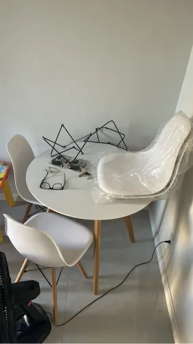 Mesa Eames Eiffel - Somente Mesa