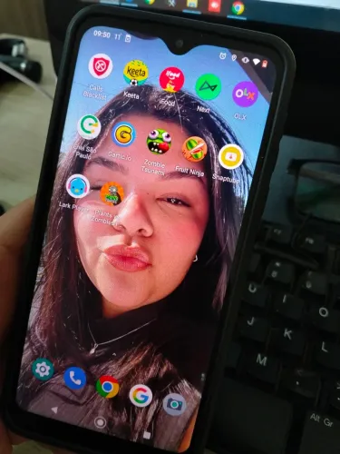 Motorola One Macro
