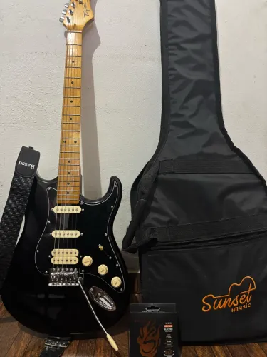 Guitarra tagima t540