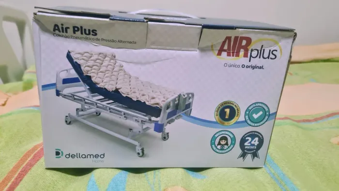 Cama Hospitalar com Colchão Pneumático (Anti-Escaras) - Nunca Usada