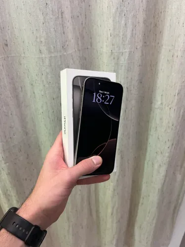 IPHONE 16 PRO MAX 256 GB