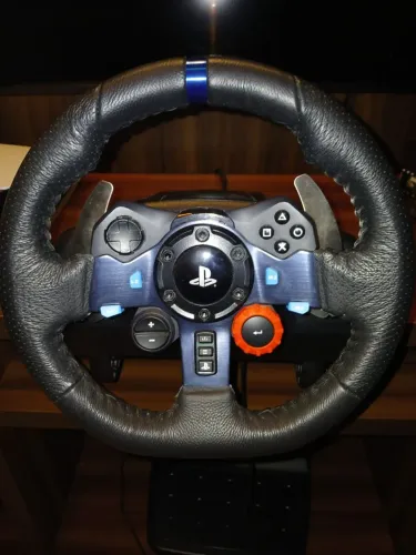 Volante e pedaleira PS5