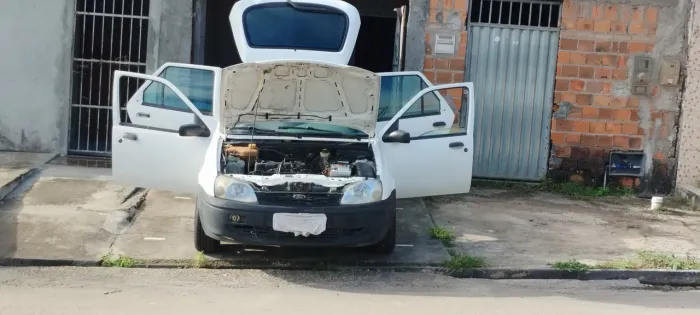 Ford Fiesta GL 1.0 5P 2001