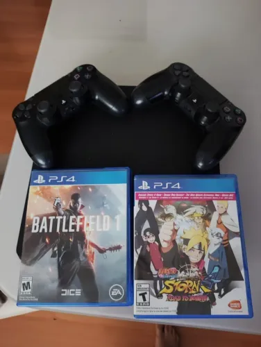 PS4 playstation 4 slim 1 tera, 2 manetes, 2 Jogos
