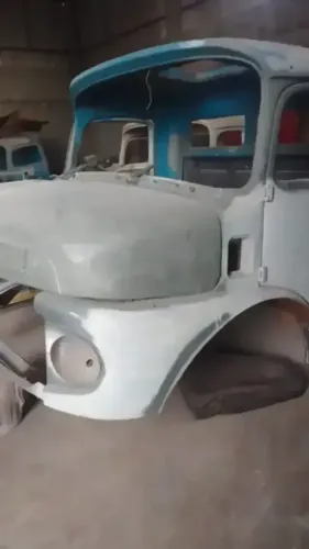 Cabine Mercedes 1113