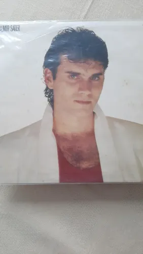 Vinil