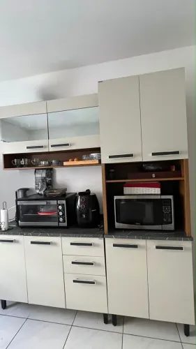 Vendo armário de cozinha completo!