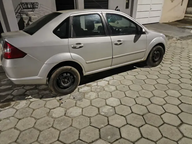 Ford Fiesta Sed. 1.6 8V Flex 4P 2007