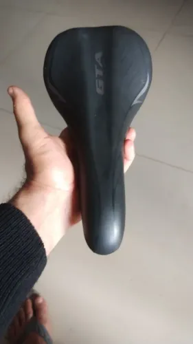 Vendo banco de bicicleta GTA