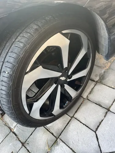 Rodas e pneus aro 17