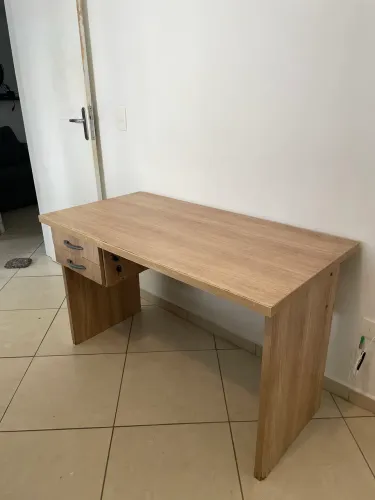 Mesa de escritório