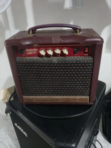 Amplificador de violão Meteoro V10