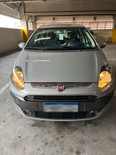 Fiat Punto Essence 1.6 Flex 16V 5P 2014