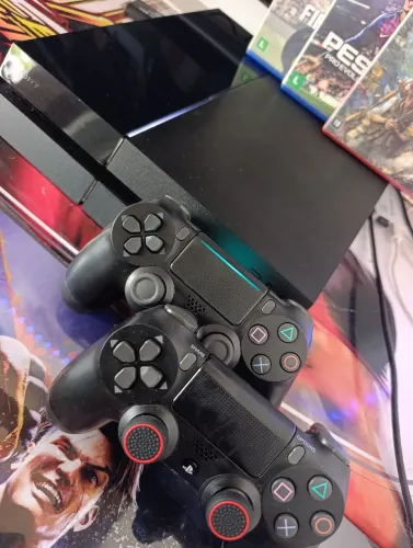 Playstation 4 1 Terá e mais 3 jogos de brinde