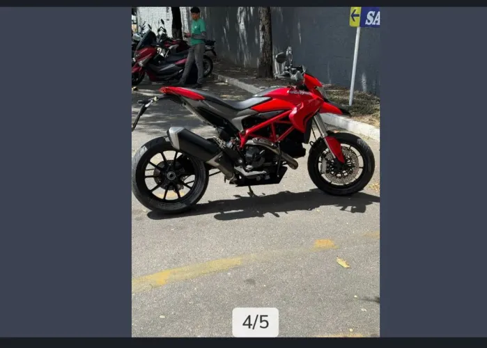 Ducati hipermontard 821