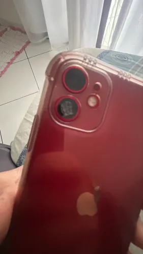 iPhone 11 com 80% de bateria