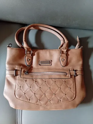 Bolsa de couro usada