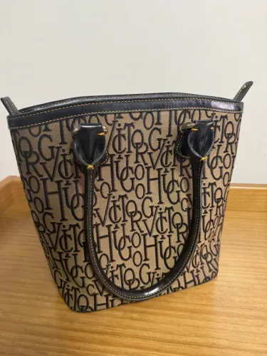 Bolsa Victor Hugo