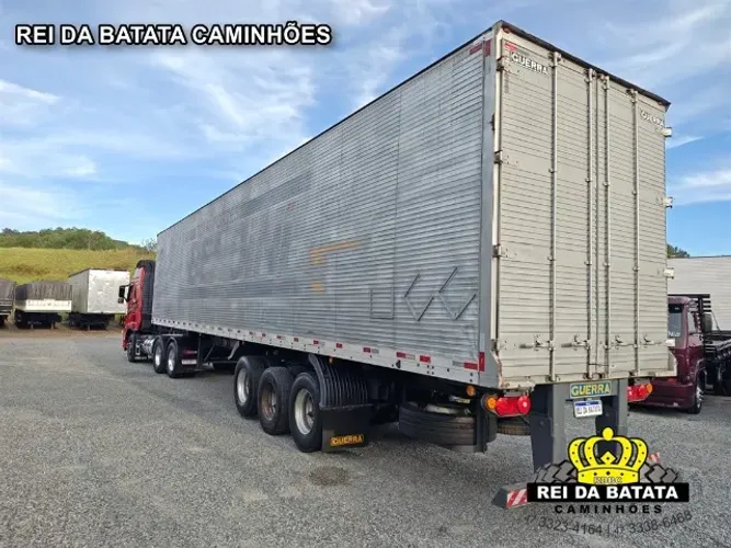 Semi Reboque Guerra Baú Furgão