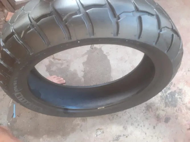 Pneu MICHELIN (170)(60)(17)