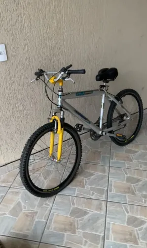 Bicicleta Caloi Aro 26 Clássica e bonita ?