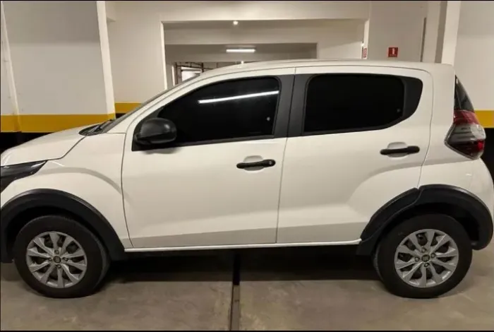 Fiat Mobi Like 1.0 Fire Flex 5P. 2024