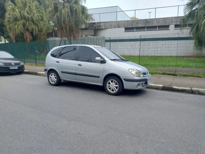 Renault Scenic Rxe/ Privilège 1.6 16V Mec. 2001