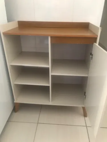 Aparador de cozinha 